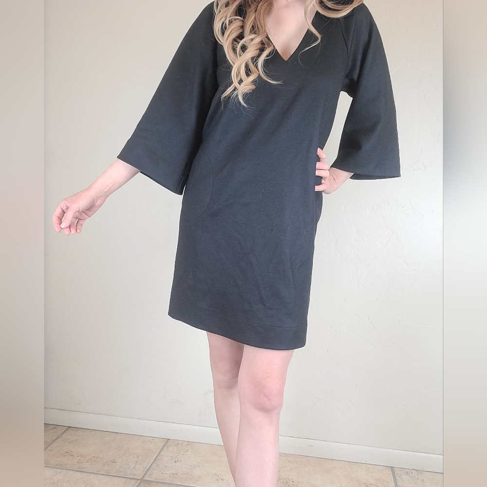 DVF DIANE VON FURSTENBERG 'AIDIA' Black Wool Shift Office Work Dress Size 10